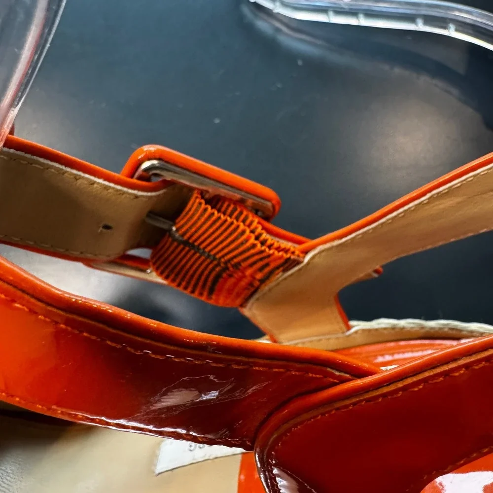 Diane von Furstenberg Women 9 M Orange Patent Leather Espadrille Wedge Sandals